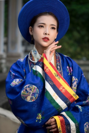 NHẬT BÌNH TRUYỀN THỐNG VẢI GẤM IN HOA VĂN (XANH)